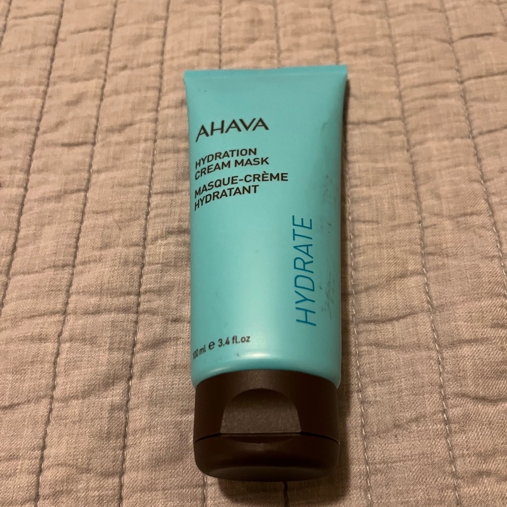 Ahava face mask